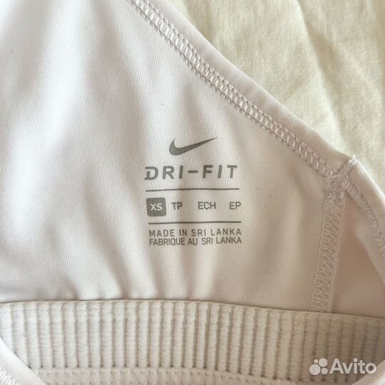 Спортивный топ nike xs