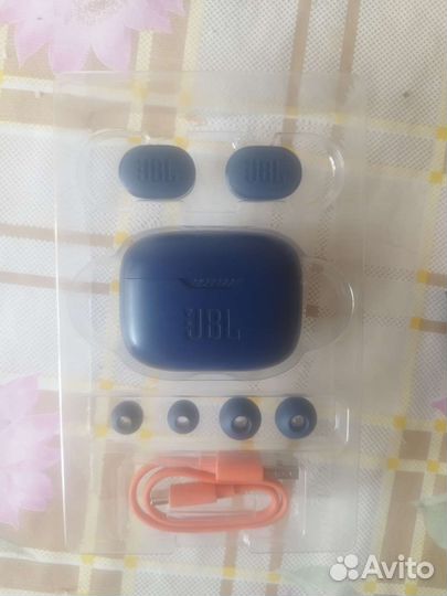Беспроводные наушники jbl Tune 130nc