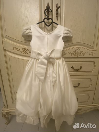 Нарядное платье