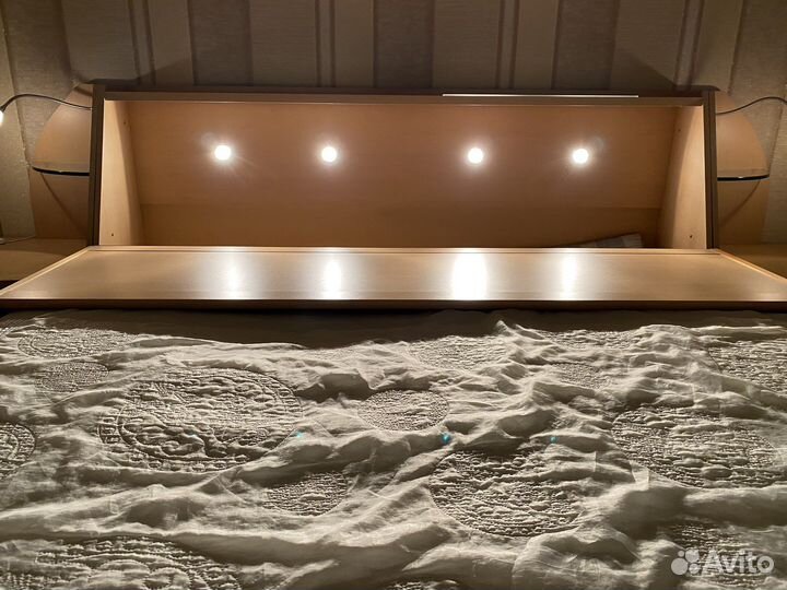 Спальный гарнитур бу