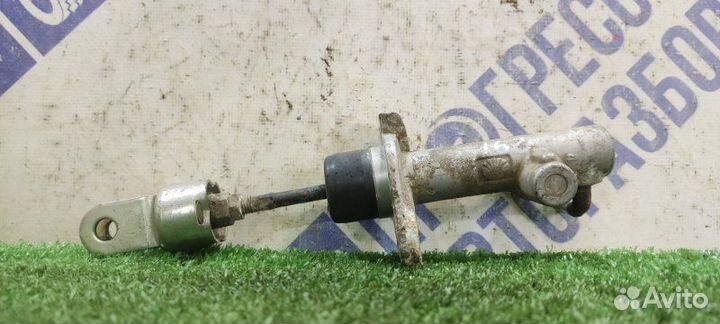 Главный цилиндр сцепления Chevrolet Lacetti седан