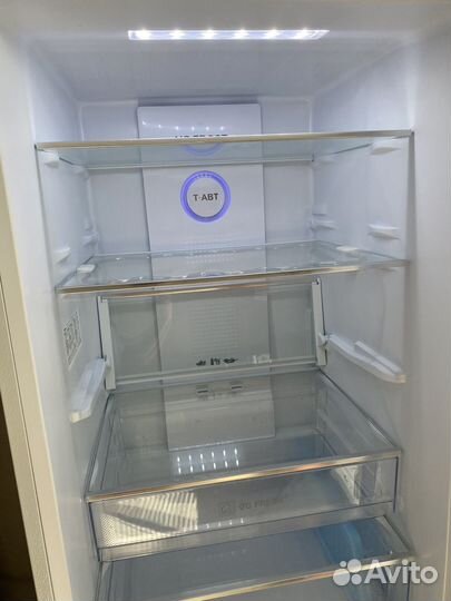 Холодильник haier