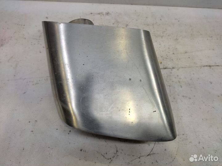 Насадка выхлопной трубы левая Porsche Macan 95B