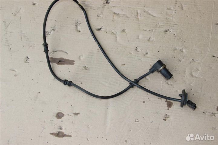 Датчик ABS задний правый Mercedes Benz W210 E-Kla