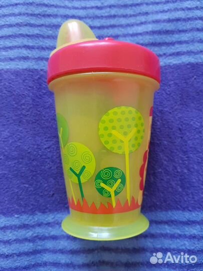 Поильник детский желтый