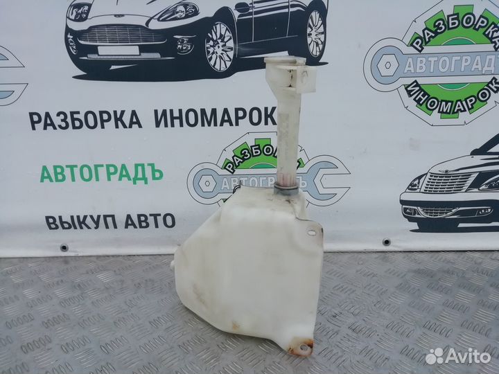 Бачок омывателя Mazda 626 GE 1995г