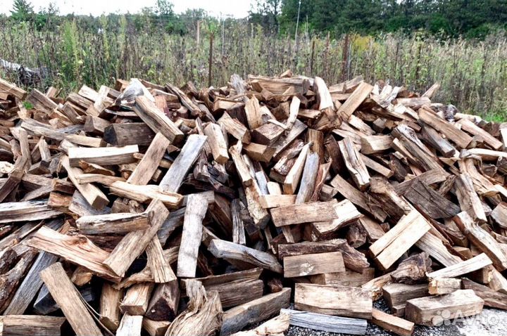Дрова рядом