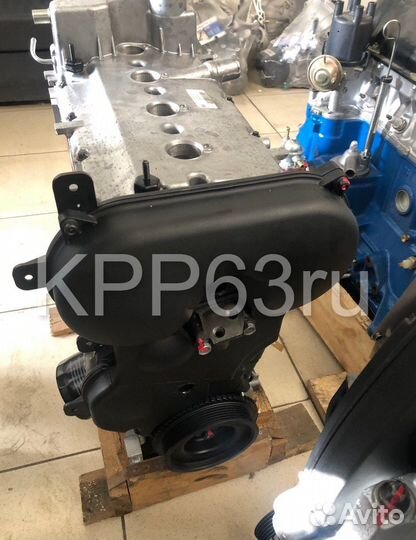 Двигатель Веста 21129 1,6