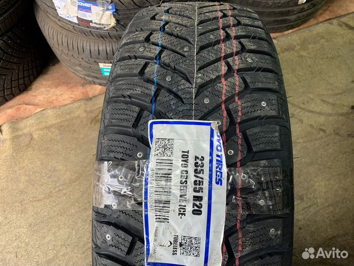 Toyo Observe Ice-Freezer 235/55 R20 105T