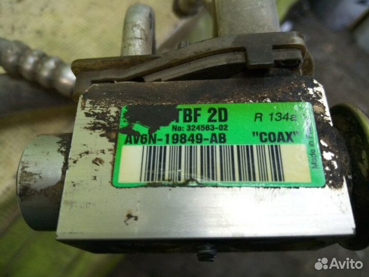 Трубка кондиционера Ford Focus CB8 pnda 2012