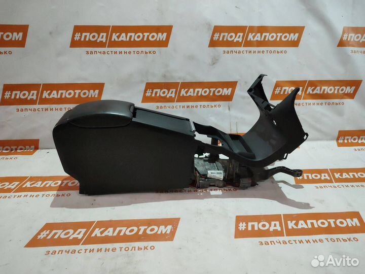 Центральный подлокотник Volvo XC60 2010 39819464