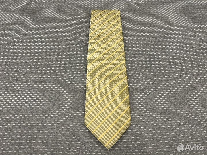 Шелковый галстук