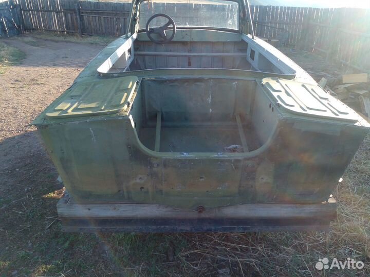 Лодка с матором