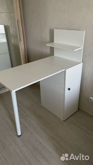 Стол для маникюра