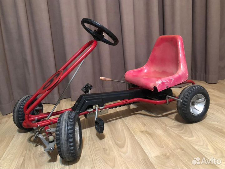 Детский веломобиль