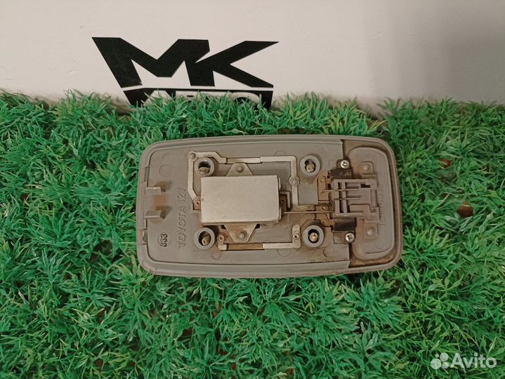 Плафон потолка центральный Toyoya Mark II GX100