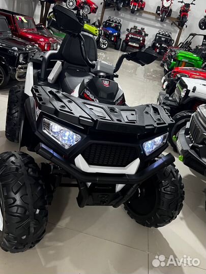 Детский электромобиль