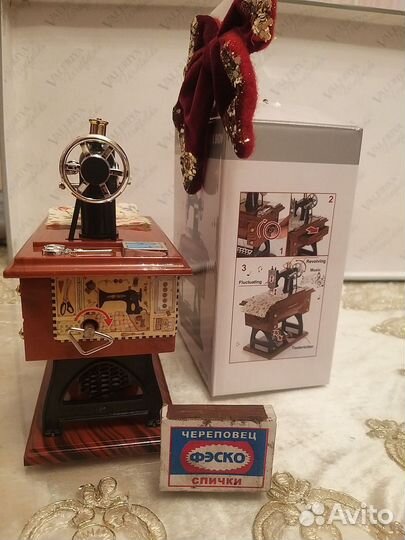 Музыкальная шкатулка Швейная машинка
