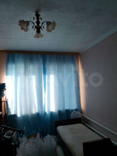 Комната 12 м² в 4-к., 5/5 эт.