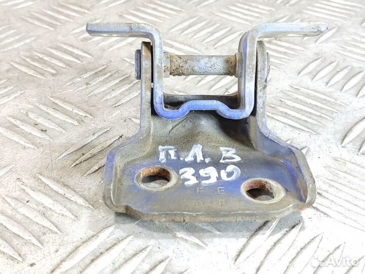 Петля двери передней левой верхняя Byd Flyer 2005