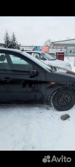 Ford Focus 1.6 AT, 2003, 250 000 км