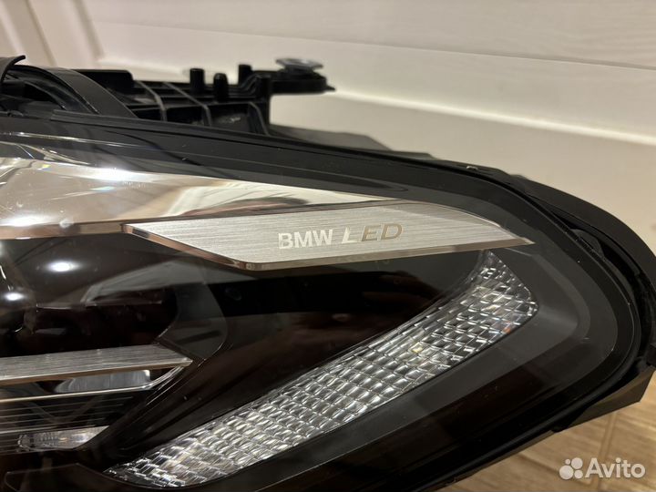 Левая фара BMW G30 рестайлинг