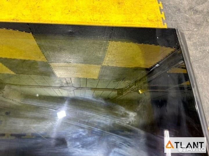 Стекло лобовое задний правый honda stepwgn