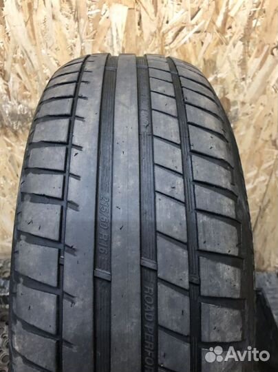 Kormoran Road Performance 215/60 R16 99V