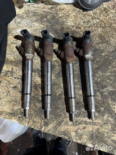 Форсунка cummins 2.8 bosch