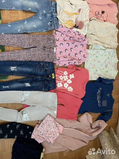 Одежда для девочки пакетом 104-110