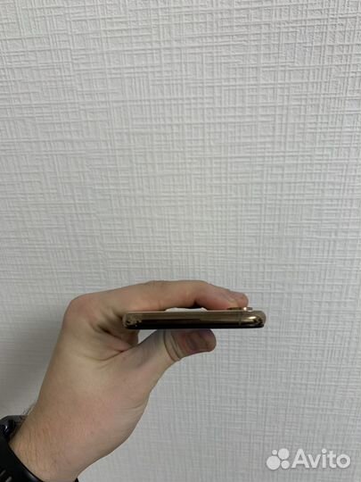 iPhone Xs, 64 ГБ