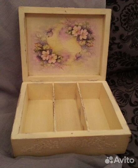 Шкатулка для украшений