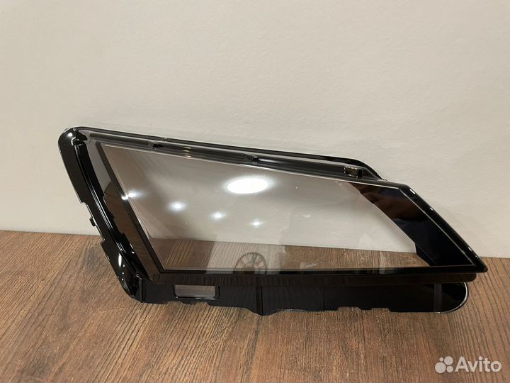 Стекла фар Skoda Kodiaq 2016+ До Рестайлинга низ