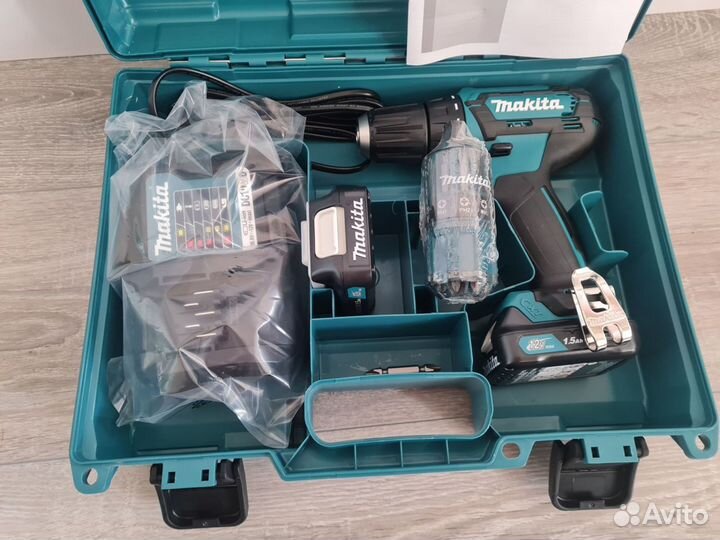 Аккумуляторная дрель-шуруповерт Makita DF333dwye4