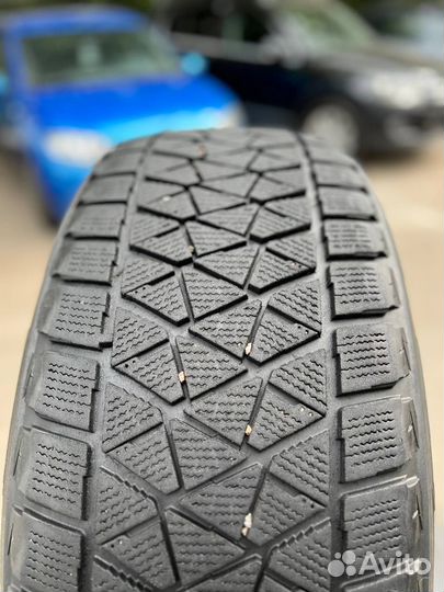 Bridgestone Blizzak DM-V2 265/45 R21 104T