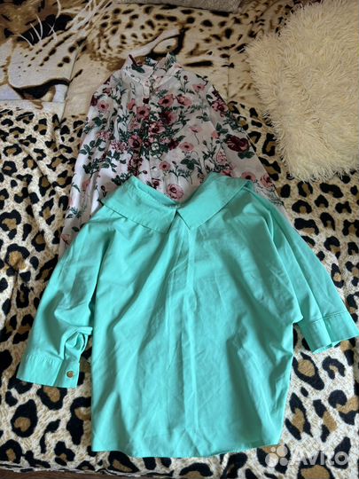 Отдам бесплатно женские вещи 44