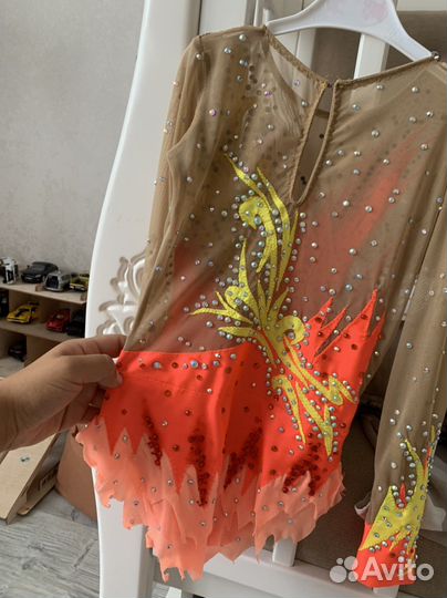 Купальник для художественной гимнастики