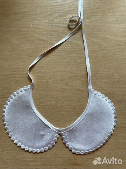 Кружевной воротник