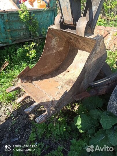 Экскаватор юмз