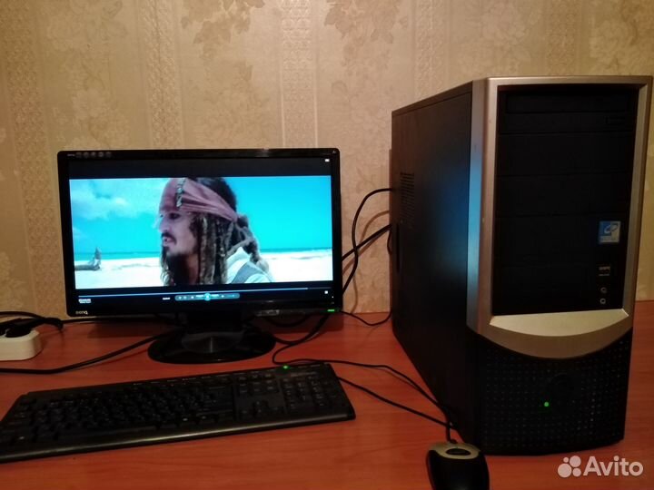 Компьютер Pentium DualCore 2500GHz с монитором 20