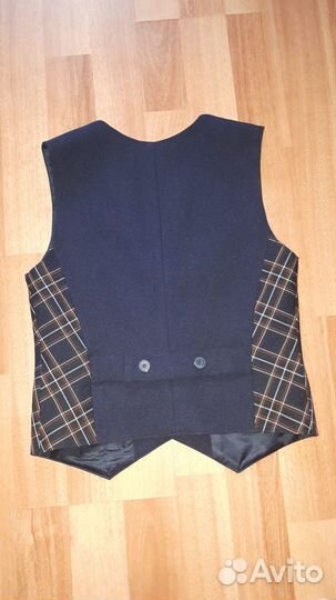 Жилет и галстук