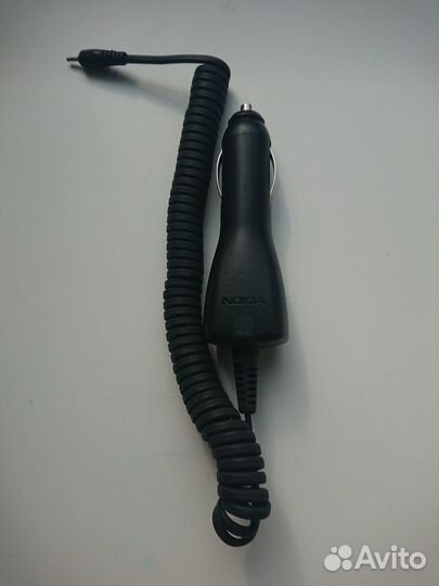 Автомобильная зарядка телефона Nokia DC-4