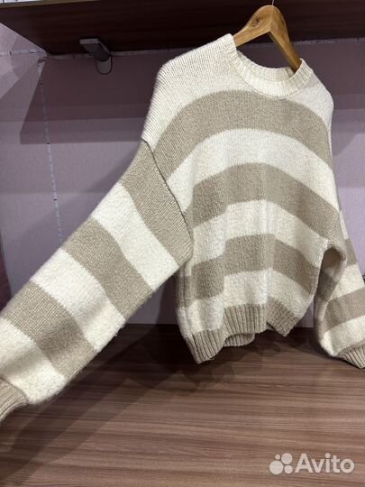 Свитер женский теплый