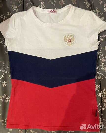 Спортивная одежда для девочки 146-152