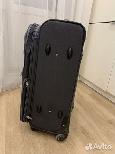 Чемодан на колесах