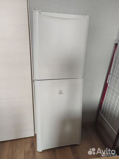 Дверцы для холодильника indesit