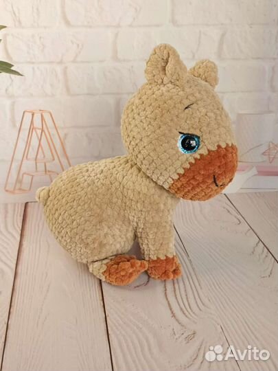 Игрушка из плюшевой пряжи 