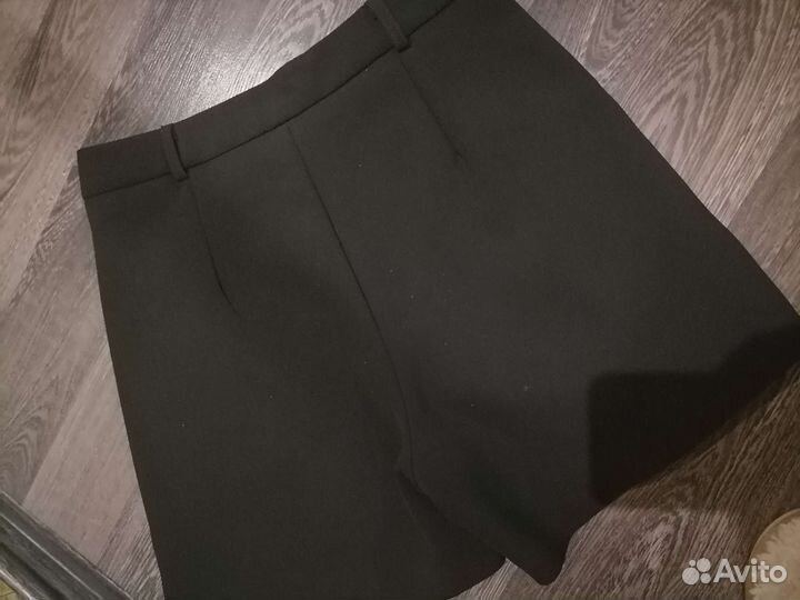 Шорты женские