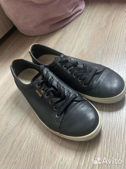 Кеды Ecco 39 кожа в отличном состоянии