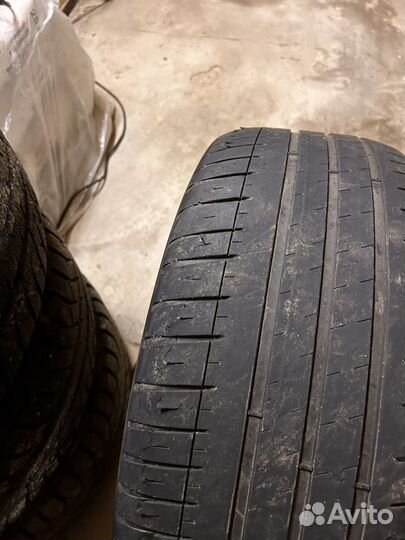 Michelin Pilot Sport 3 235/45 R18